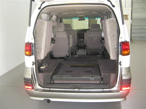 Nissan elgrand rear seats