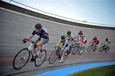 First Ride on NSC Velodrome – Sandals and Boots