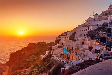 10 Best Places to Watch the Sunset in Santorini - Santorini’s Most ...