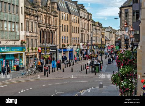 High street inverness scotland hi-res stock photography and images - Alamy