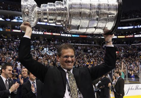 Ron Hextall returns to Flyers, GM Paul Holmgren tries on the short ...