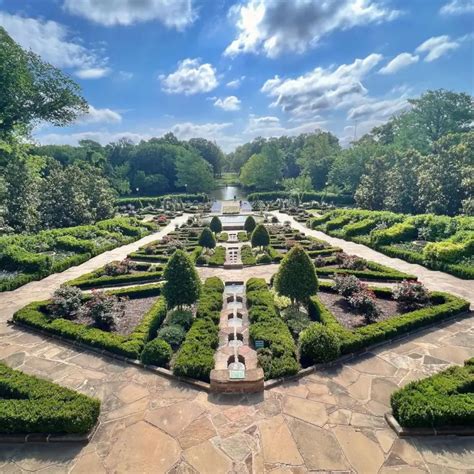 Fort Worth Botanic Garden: A Stunning Urban Retreat