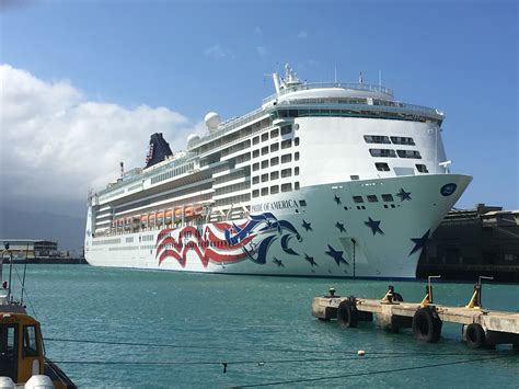 Hawaii on the Pride of America - Pride of America Cruise Review