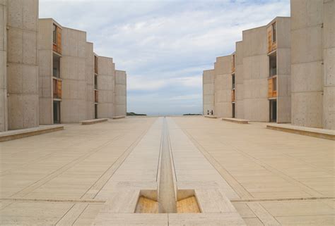 The Architect's Eye: Highlighting Louis Kahn's Salk Institute in La Jolla