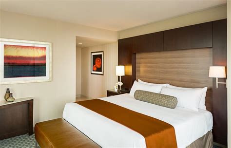 Greektown Casino-Hotel in Detroit (MI) - Room Deals, Photos & Reviews