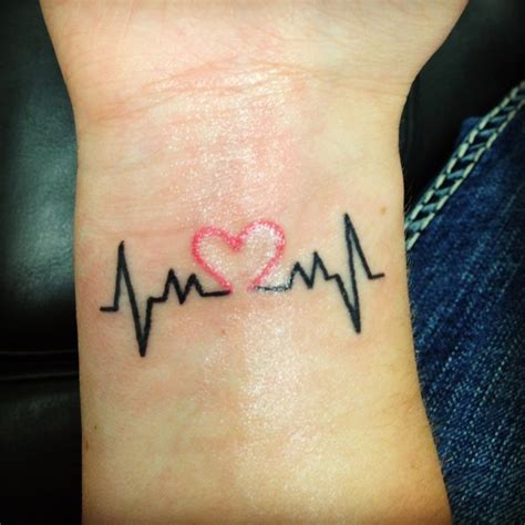 20+ Attractive Heart Tattoo Designs on Wrist – EntertainmentMesh