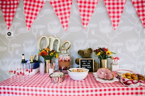 20+ Adorable First Birthday Party Themes | The Everymom