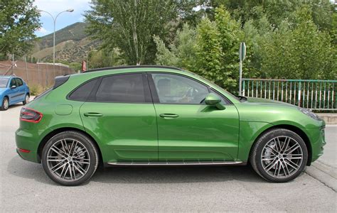 Porsche Macan Color Options - Porsche Cars