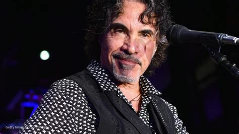 John Oates of Hall & Oates claims to have slept with ‘thousands’ of women