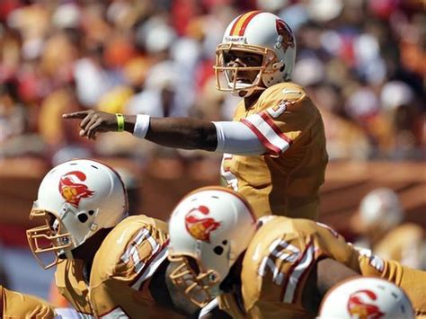 Get to know, Tampa Bay: Bring back those creamsicle uniforms Bucs ...