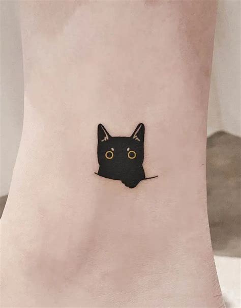 81 Cute Cat Tattoos That Will Make You "Aww"