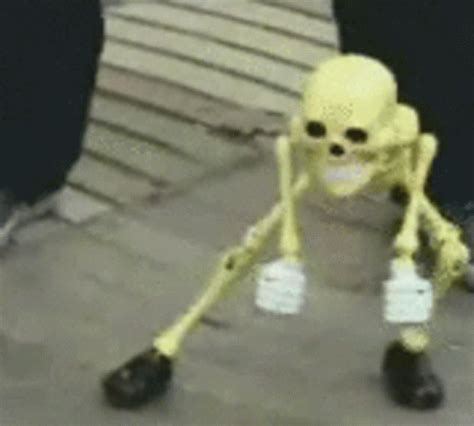 Spooky Scary GIF - Spooky Scary Skeleton - Discover & Share GIFs