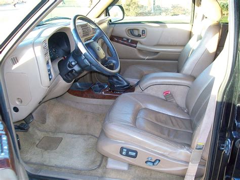 1999 Oldsmobile Bravada - Interior Pictures - CarGurus