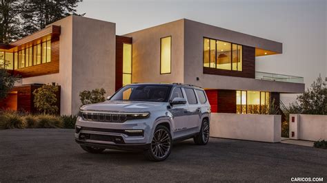 Jeep Grand Wagoneer Concept | 2020MY | Front Three-Quarter