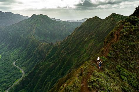 Guided hike to stairway to heaven 2024 - Oahu