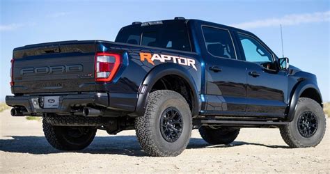 Ford Raptor R 2025 - Manon Rubetta