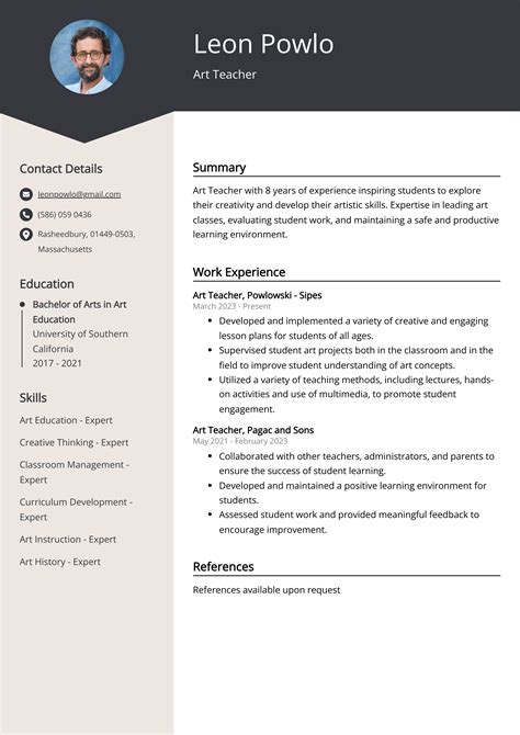 Art Teacher Resume Example (Free Guide)