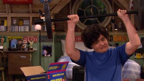 Watch Drake & Josh Season 3 Episode 8: Paging Dr. Drake - Full show on ...