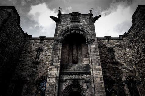 Edinburgh Castle: Scotland's Haunted Castle - Amy's Crypt