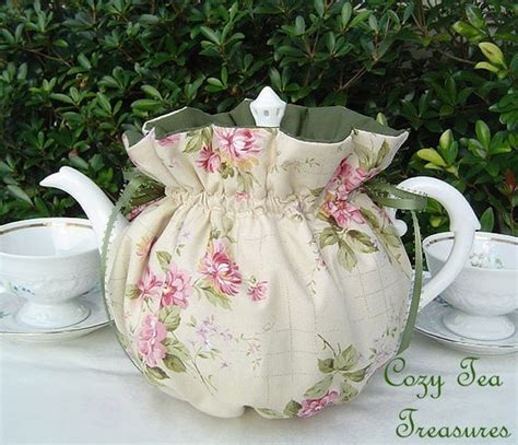 Tea Cozy for 6-8 Cup Teapot ENGLISH COTTAGE Reversible