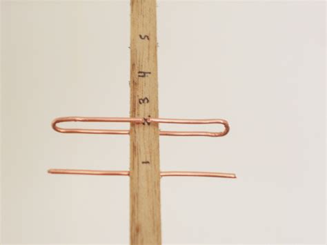 Tips Tricks Hacks Tweaks: How to build your own YAGI wifi Antenna