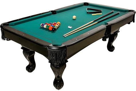 How to Select the Perfect Pool Table Accessories