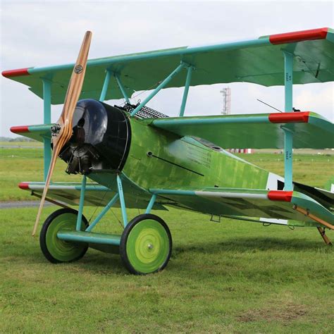 Fokker Dr.I replica | Vintage aircraft, Ww1 airplanes, Ww1 aircraft