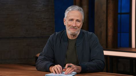 "The Daily Show" Re-welcomes Jon Stewart