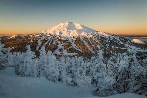 Winter in Oregon: Your Guide on Where To Go & What To Do