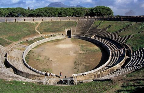 Amphitheatre | architecture | Britannica