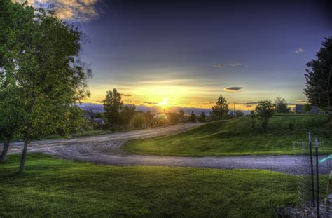 Sunrise over the Horizon in Helena image - Free stock photo - Public ...