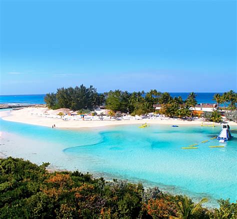 Blue Lagoon Island - Nassau & Paradise Island in The Bahamas