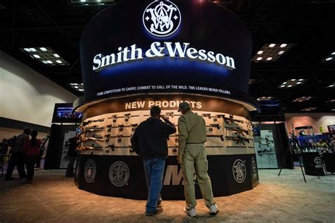 Nuns Who Own Shares of Smith & Wesson Sue Over AR-15 Deaths - The New ...