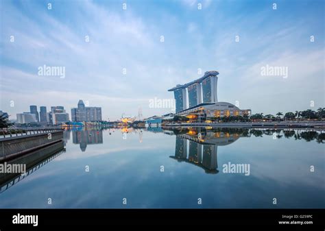 City skyline, Singapore Stock Photo - Alamy