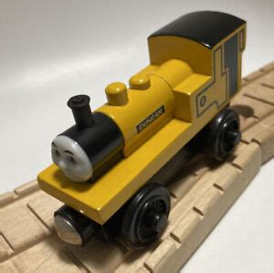 Thomas Wooden Railway Duncan 2003 NEAR MINT Vintage Train Set Engine ...