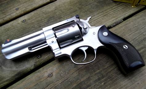 Gun Review: Ruger Redhawk .44 Magnum Revolver - The Truth About Guns