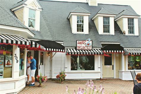 Ogunquit Maine: Cafe Amore, Frills, & Views! - Simply Taralynn | Food ...