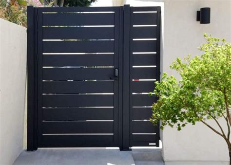 Custom Gates & Fences Designer, Contractor & Installers - Mulholland ...