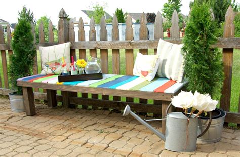 40 Simple And Inviting DIY Outdoor Bench Ideas