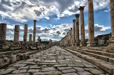 Ancient Roman Roads : 3 Features, Construction, Disadvantages ...