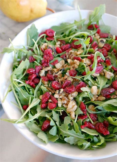 Arugula, Pear and Walnut Salad