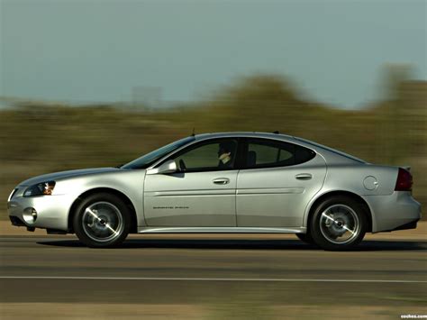 Fotos de Pontiac Grand Prix GTP 2004