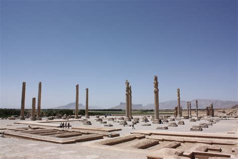 Ruins of Persepolis (Illustration) - World History Encyclopedia