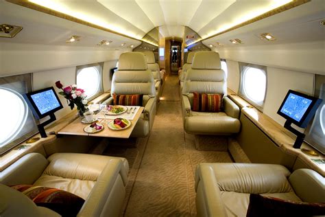 Luxury private jets - azee