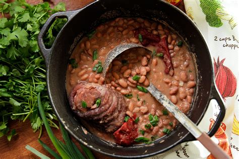 Pinto Beans & Ham Hocks :: Recipes :: Camellia Brand