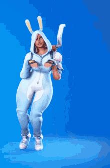 Bunny Penny Fortnite GIF - Bunny Penny Penny Fortnite - Discover ...