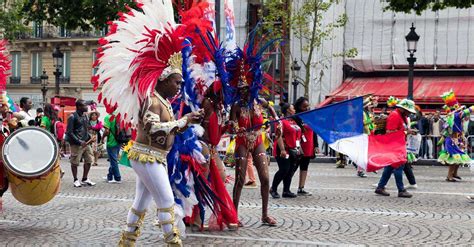 The Paris Carnival and its colourful parades | Hotel Paris France