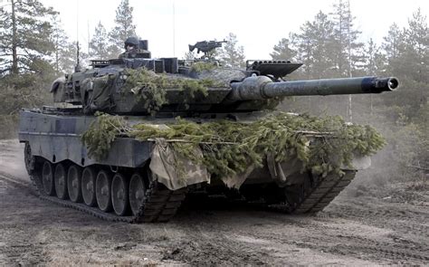 Finland could deliver Leopard tanks to Ukraine, its president says ...