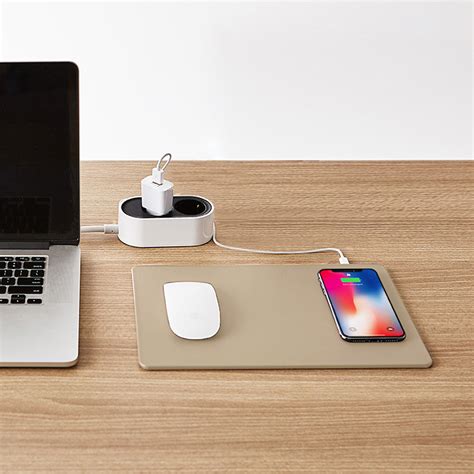 HANDS 3 // Wireless Charging Mouse Pad (Dust Gray) - POUT - Touch of Modern