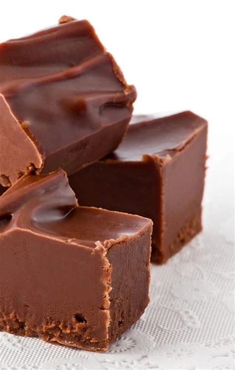 Hershey's rich cocoa fudge recipe from the '70s & '80s - Click Americana